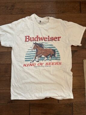 Budweiser White Graphic Tee with Red Logo and Teal Stripe Horse